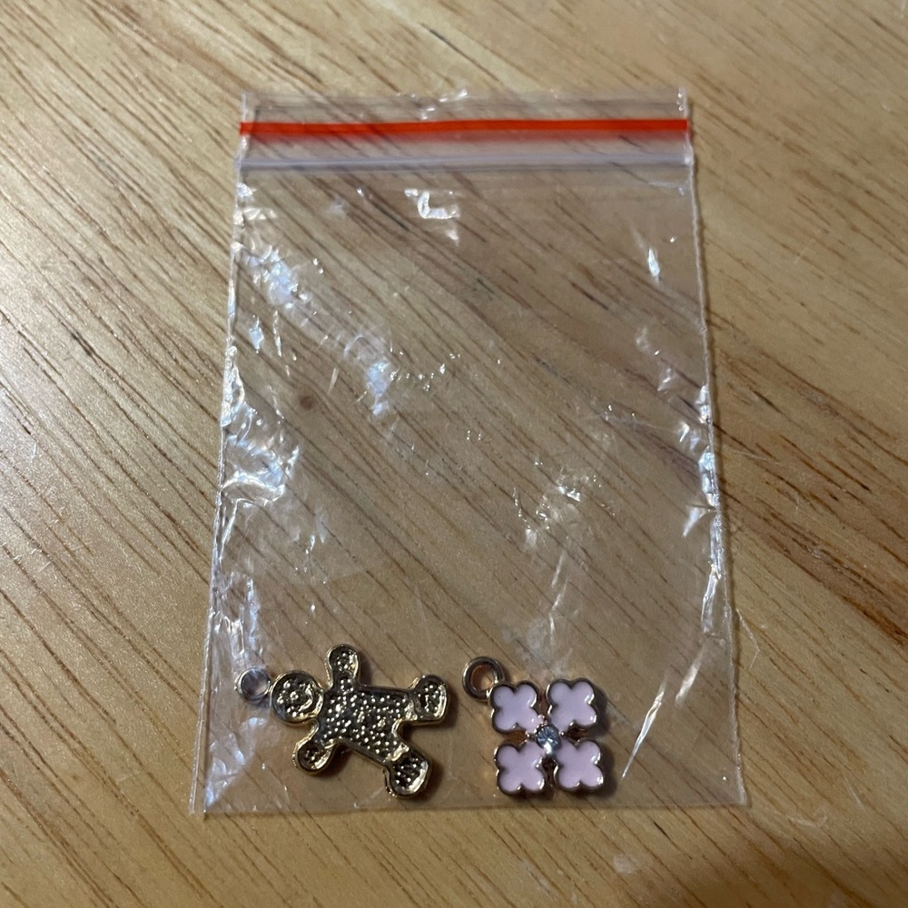 Source Unknown Gold and Pink Kids Charm Duo